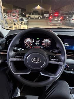 هیۆندای ئەلەنترا